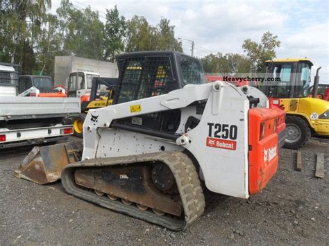 2008 bobcat t250 skid steer specs|bobcat t250 engine.